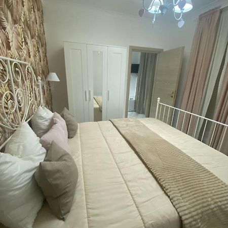 B&B Carme Napels Buitenkant foto