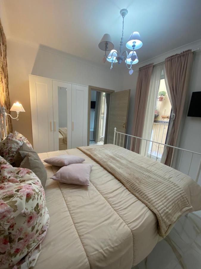 B&B Carme Napels Buitenkant foto