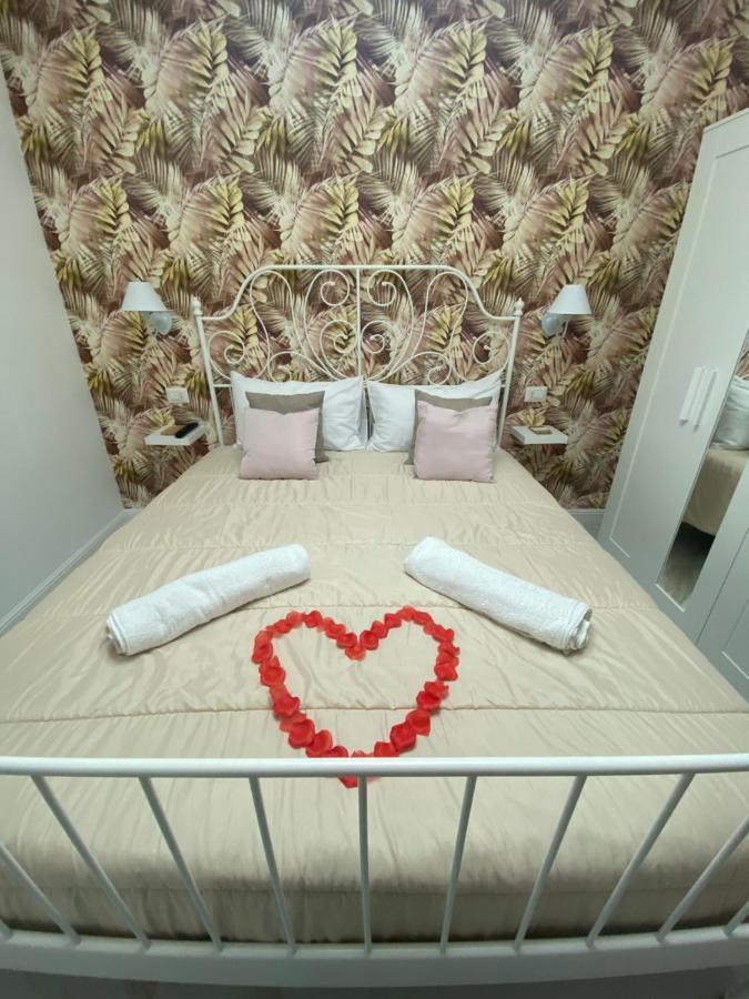 B&B Carme Napels Buitenkant foto