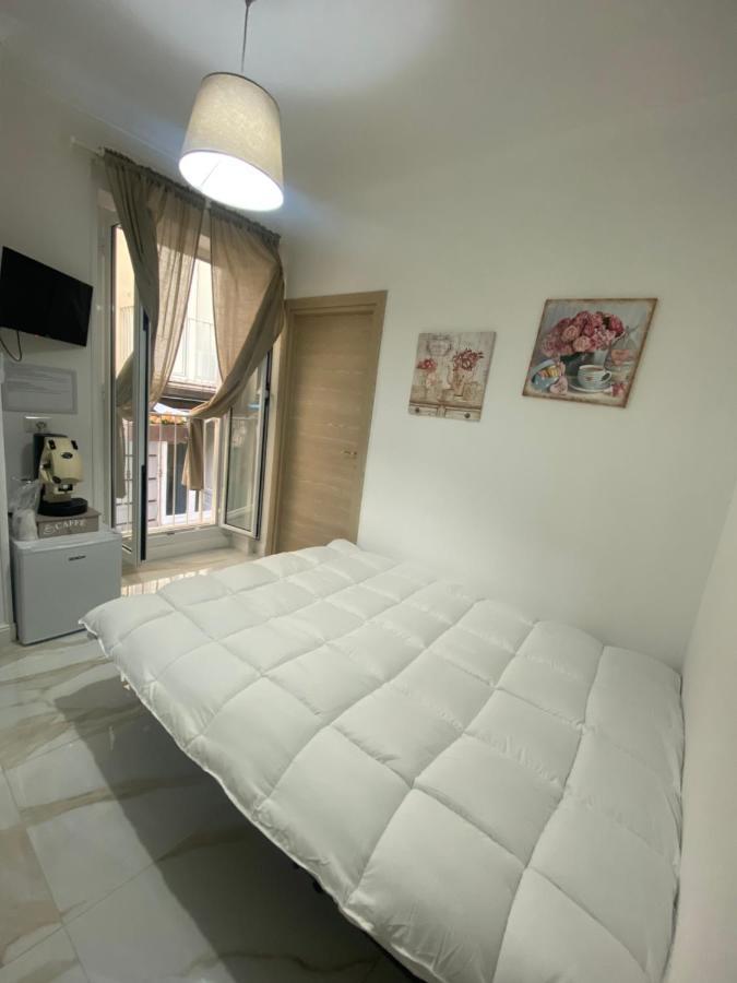 B&B Carme Napels Buitenkant foto
